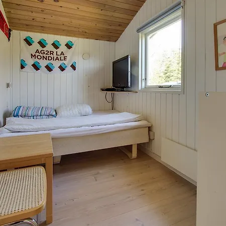 Three-bedroom Holiday In * Hals
