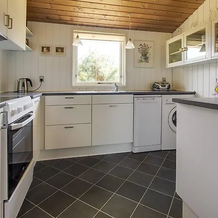 Tatil Evi Three-bedroom Holiday In *